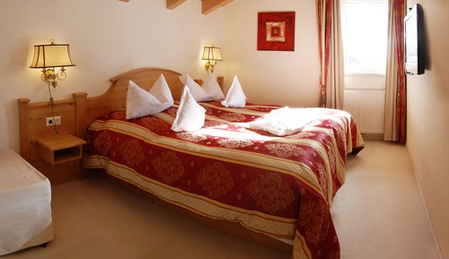 Suite, balcón (Tiroler Stube)