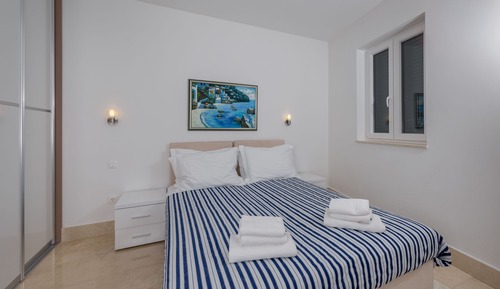 Apartment(Second Floor), 2 bedrooms, Balcony, Seaview