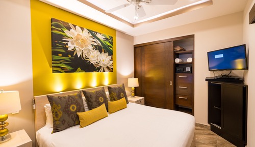 Suite de lujo, 2 habitaciones, vistas al mar, en esquina