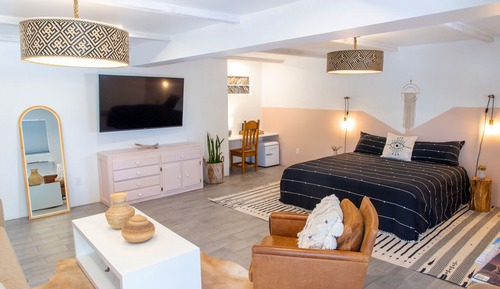 Habitación Deluxe, 1 cama de matrimonio grande con sofá cama, vistas a la ciudad