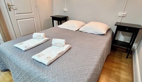 Habitación doble, baño privado