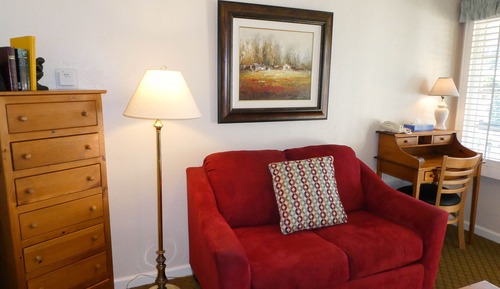 Eton Room, 1 King, Parking (Not Pet Friendly)