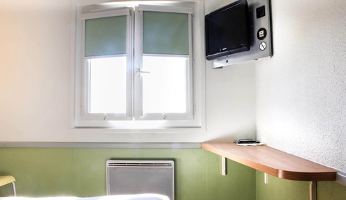 Habitación con 2 camas individuales