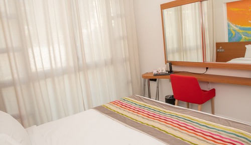 Habitación clásica, 1 cama doble, no fumadores, planta baja