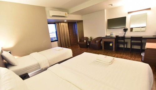 Habitación triple Deluxe