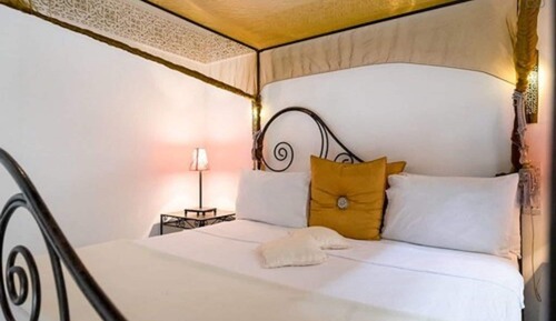 Suite Deluxe, 1 habitación, bañera, en la zona del patio