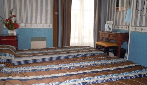 Habitación estándar con 2 camas individuales
