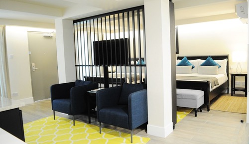 Super Deluxe Suite