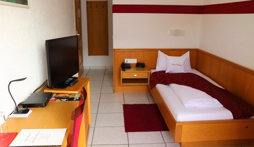 Habitación individual, baño privado, vistas a la ciudad