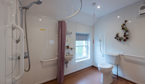 Double Room, Ensuite (Small)