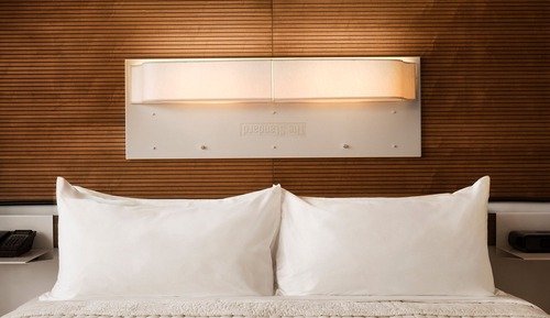 Habitación Deluxe, 1 cama de matrimonio grande (ADA Accessible Shower)