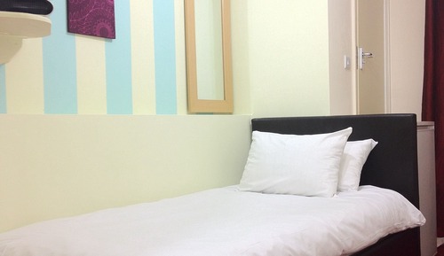 Habitación individual básica