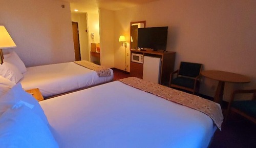 Habitación estándar doble, 2 camas de matrimonio, no fumadores