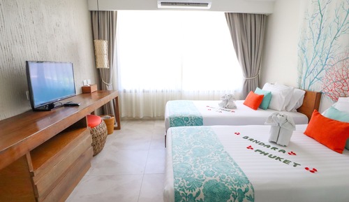 Habitación superior con 1 cama doble o 2 individuales