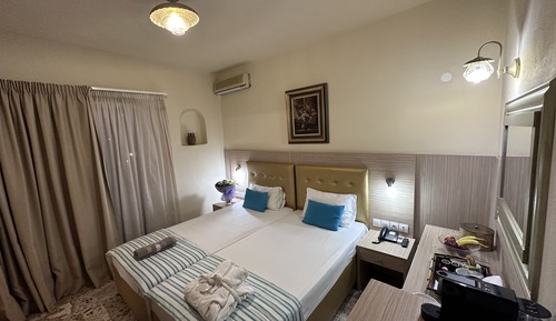 Habitación estándar con 2 camas individuales
