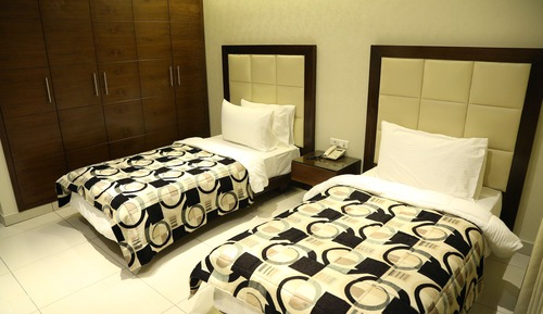 Suite (Diplomatic)
