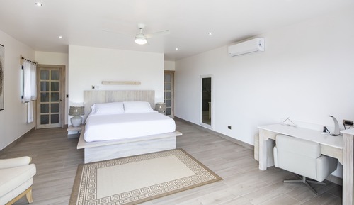Habitación Deluxe, 1 cama de matrimonio grande, vistas a la piscina