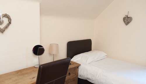 Habitación individual, baño privado