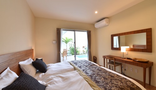 Villa, 2 habitaciones, piscina privada, vistas al mar