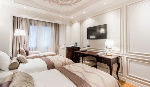 Habitación estándar con 1 cama doble o 2 individuales