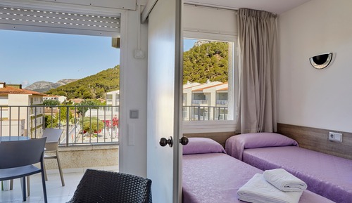 Apartamento, 2 habitaciones, vistas a la piscina