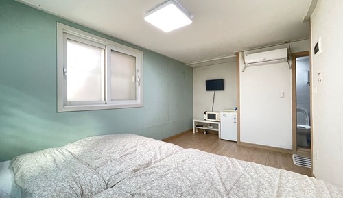 Habitación cuádruple básica, 2 camas dobles