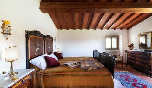 Apartamento clásico, 2 habitaciones, baño privado, en la zona del jardín