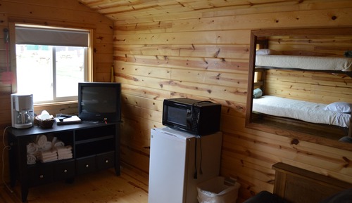 Cabaña familiar, habitaciones comunicadas (No Bath) (Cabin 17 connects to 18 )