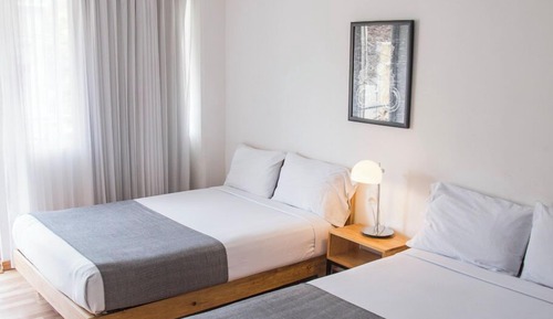 Habitación estándar doble, 2 camas dobles, balcón