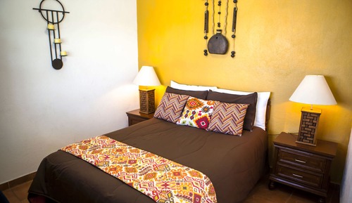 Habitación estándar, 1 cama de matrimonio grande, frigorífico y microondas