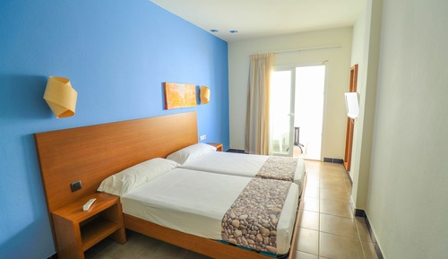 Habitación doble, balcón