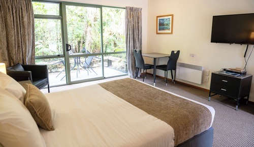 Estudio, 1 cama de matrimonio