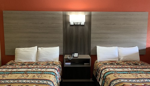Habitación básica doble, 2 camas dobles