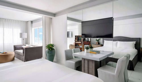 Suite estudio, 1 cama de matrimonio grande con sofá cama (Accessible)