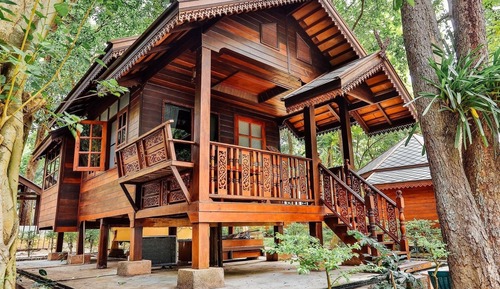 Thai House