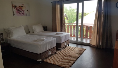 Suite Deluxe, 2 habitaciones, vistas a la piscina