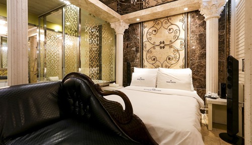 Habitación (VIP Royal)