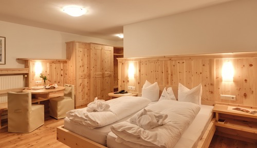 Habitación triple Deluxe, balcón