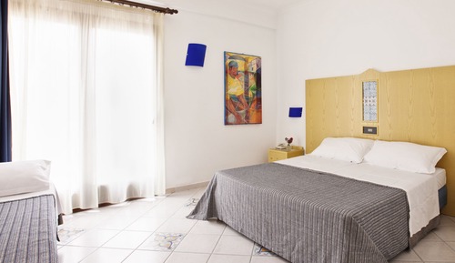 Habitación cuádruple estándar, 1 habitación