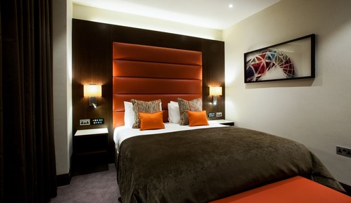 Habitación superior con 1 cama doble o 2 individuales