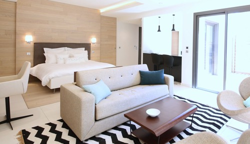 Ático de diseño, 1 cama de matrimonio grande con sofá cama, accesible para personas con discapacidad