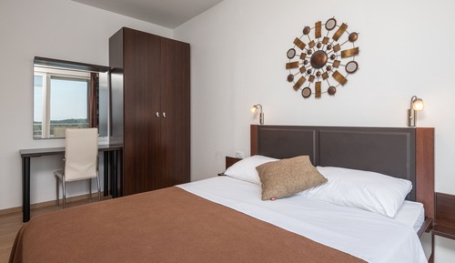 Apartamento Confort, 1 habitación, balcón, vistas al mar (ground floor)