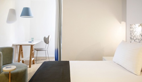 Economy Room