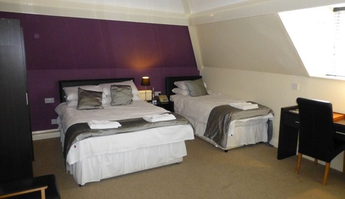 Habitación familiar (Sleeps 3)