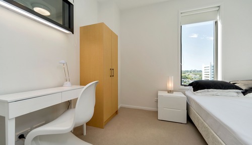 Apartamento estándar, 2 habitaciones, cocina básica, vistas a la ciudad