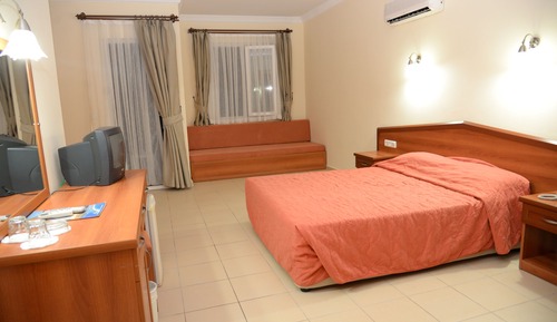 Habitación con 1 cama doble o 2 individuales