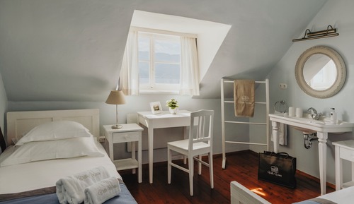 Habitación familiar doble, vistas al lago