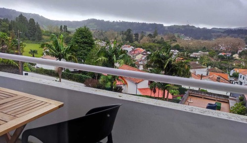 Habitación Confort con 1 cama doble o 2 individuales, vistas a la montaña