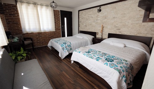 Habitación familiar, patio, vistas al jardín