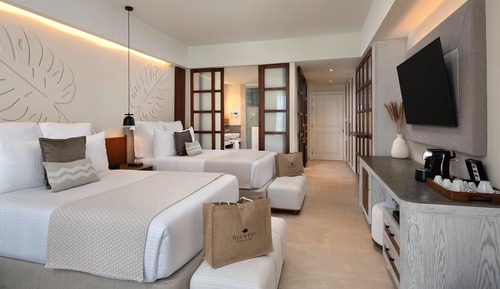 Preferred Club JR Suite Partial Ocean View - DBL